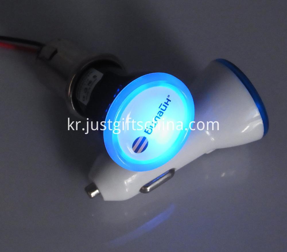 Promotional Imprinted Bright Car Charger Round Shape (5) Promotional Imprinted Bright Car Charger Round Shape (5)
